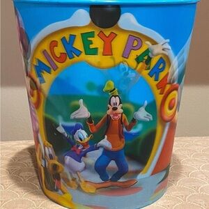 Disney Themed Lenticular Mickey Mouse Club House Trash Can Bucket